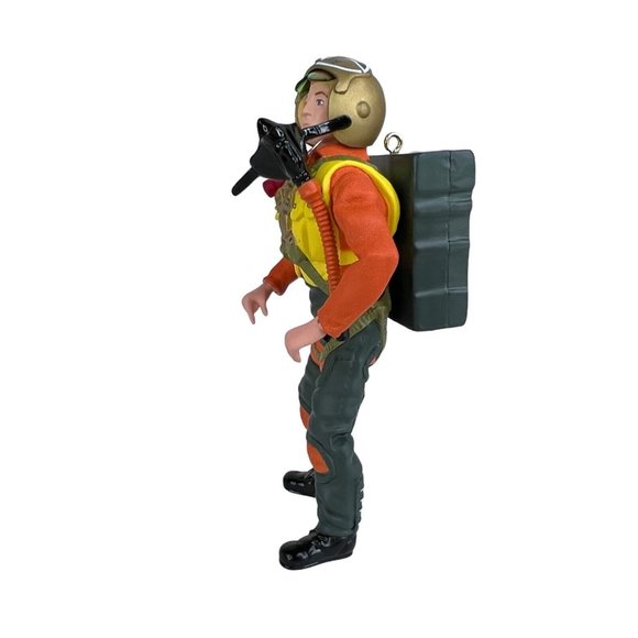 Hallmark Ornament G.I Joe Fighter Pilot Christmas Keepsake 2001 Ken Crow Creator - Picture 6 of 9
